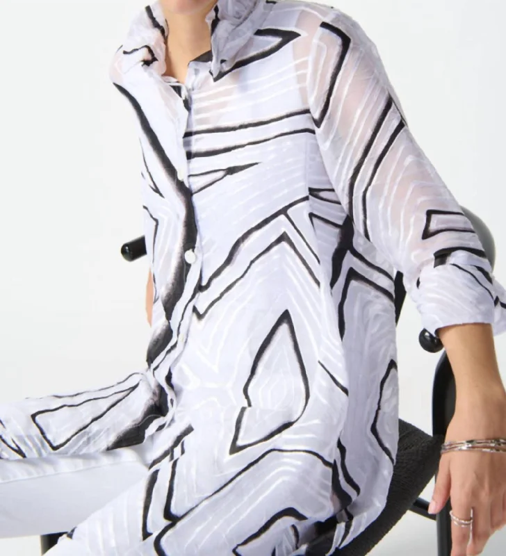 Abstract Print A Line Top In White/ Black