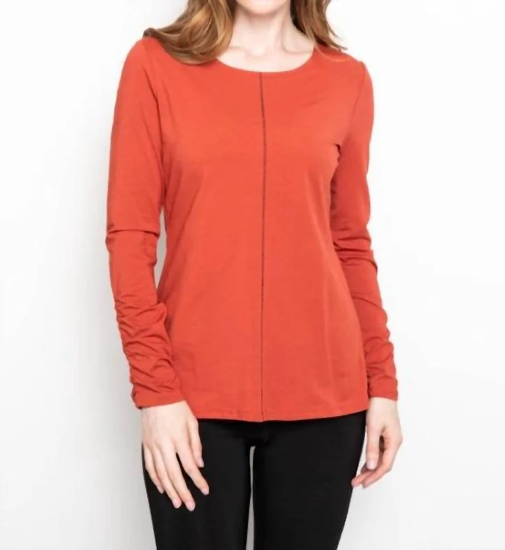 Brick Cotton Modal Ruched Sleeve Tee In Red