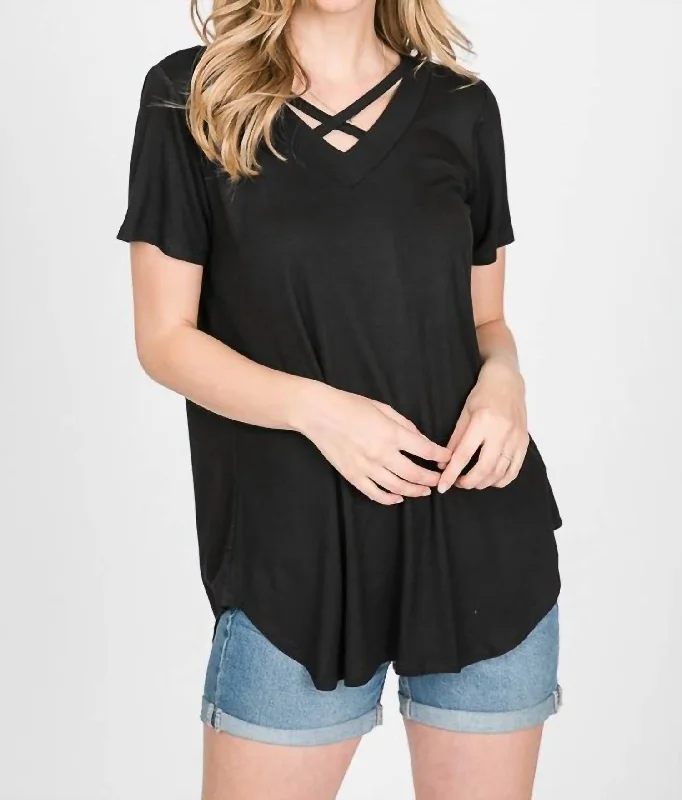 Criss Cross Strappy Top In Black