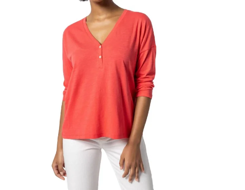 Easy V-Neck Henley Top In Flamingo