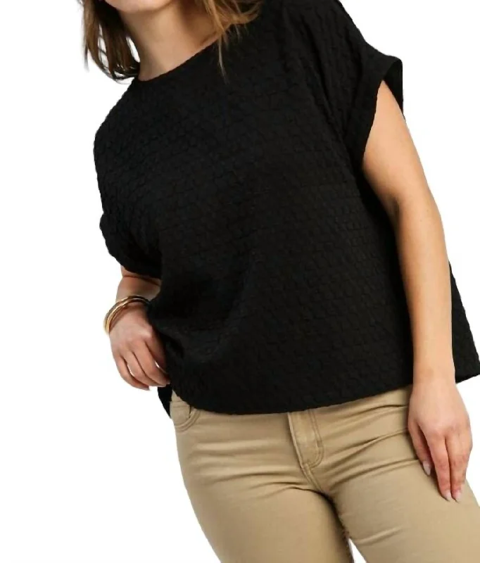 Jacquard Back Buttons Top In Black