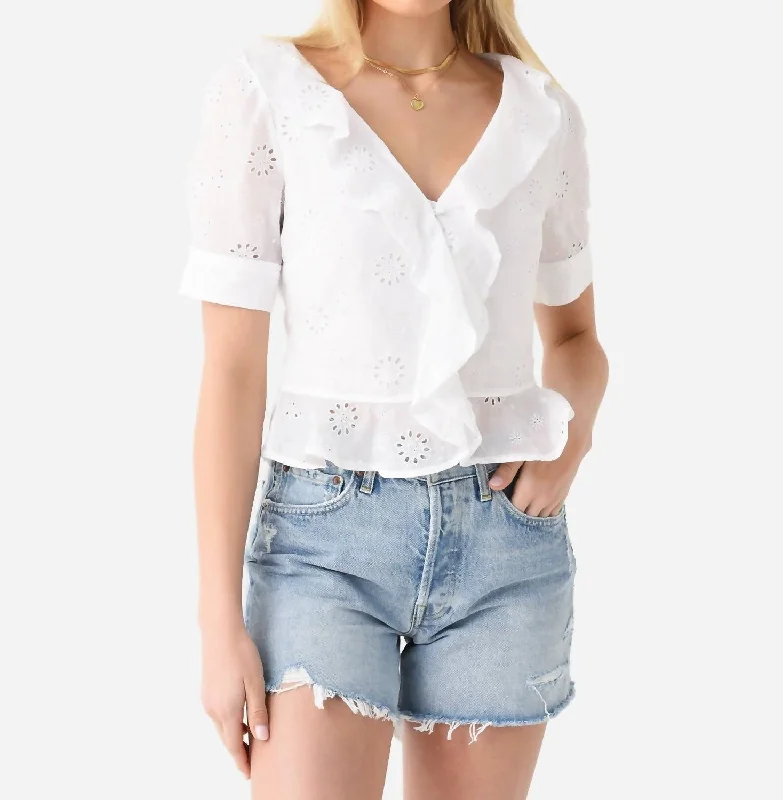 Ruffle Front Short Sleeve Top In Blanc