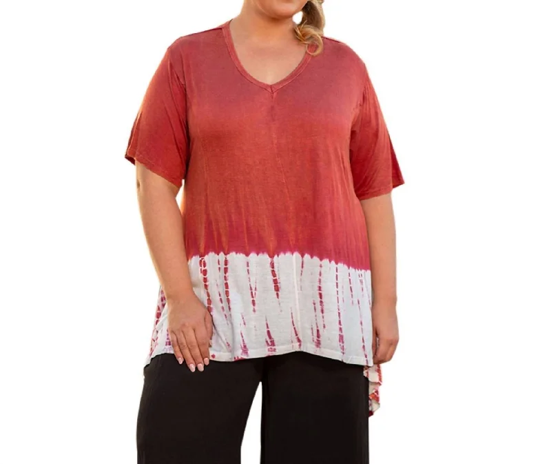 Sara Short Sleeve V-Neck Top - Plus In Sienna