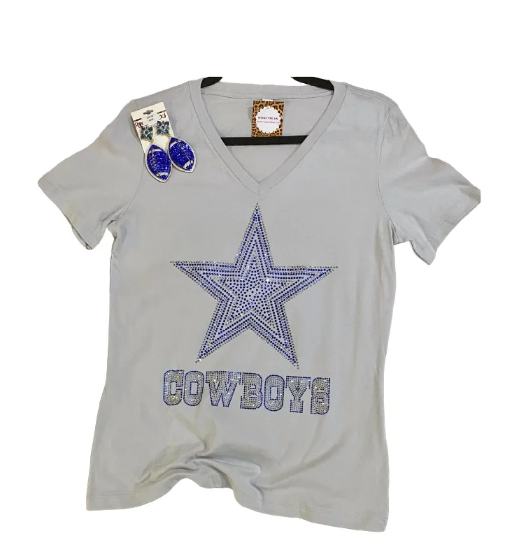 Women's Dallas Cowboys Rhinestone V Neck Tee In Light Gray