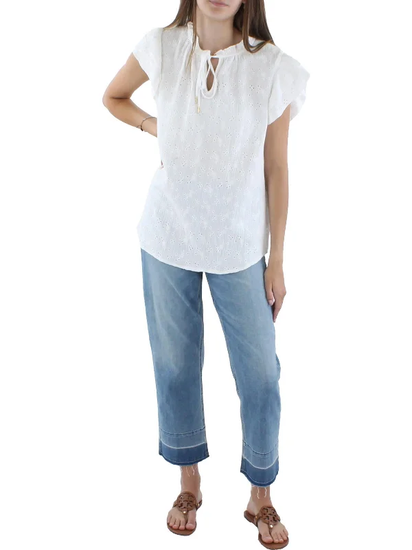 Womens Eyelet Ruffle-Collar Pullover Top