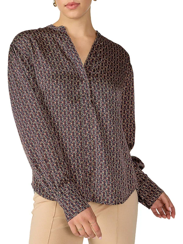 Womens Printed Long Sleeve Button-Down Top