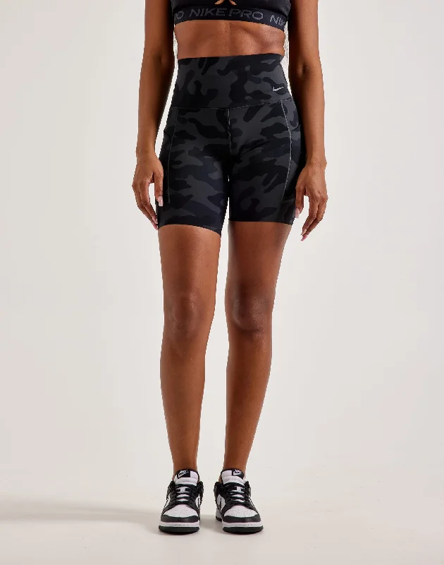 Nike Universa Camo Biker Shorts